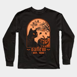 Salem 1692 - Black Cat Pumpkin - Retro Vintage Halloween Long Sleeve T-Shirt